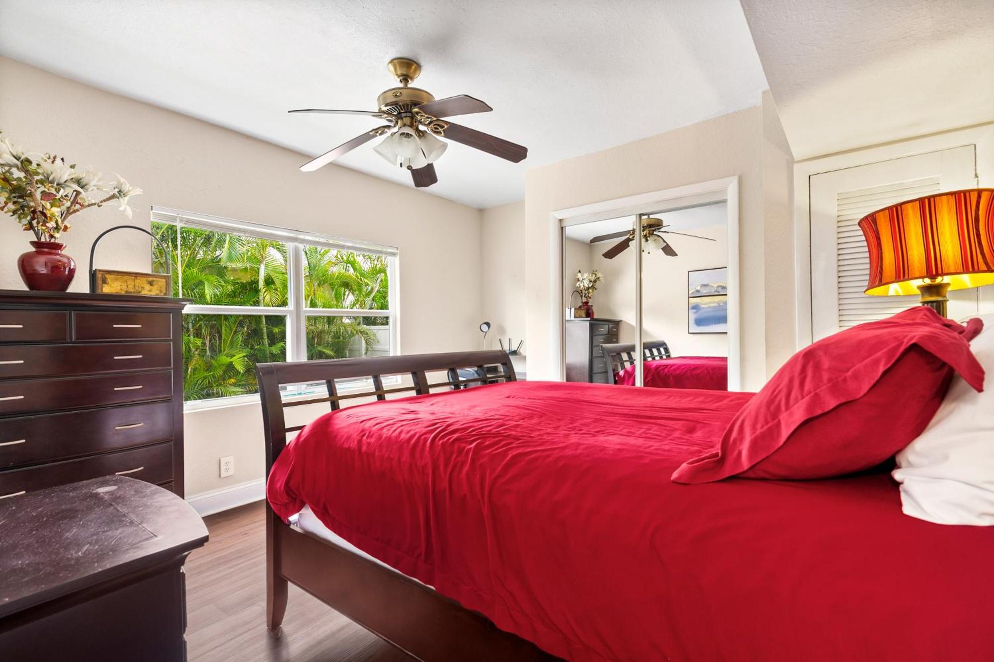 וסט פאלם ביץ' Chic Downtown Vacation Home And Guest Home מראה חיצוני תמונה